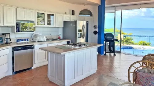 Charming house with spectacular ocean views Hotels in Tarcoles