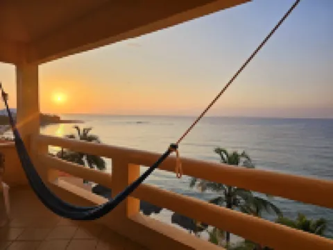 Penthouse-Balcony w Hammock, Direct Ocean View, Half Moon Bay, Akumal Hotels in Akumal