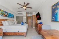 Life Bucerias 227 Elegant Studio Just One Block on the Beach in Golden Zone