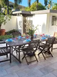 Family friendly condo located in Pineapple Village.