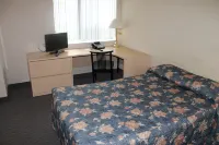 Residence & Conference Centre - Windsor Hotels near The Home Depot