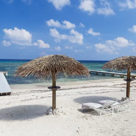 Coco Kai Beach Front Villa with Heated Pool and Private Dock