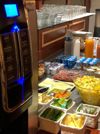 Hotel Arbor - les Hunaudieres - le Mans Sud - Mulsanne Отели рядом с достопримечательностью «Jardiprix le discount du jardin»