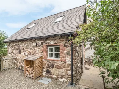 The Old Workshop Hotels near Carding Mill Valley and the Long Mynd