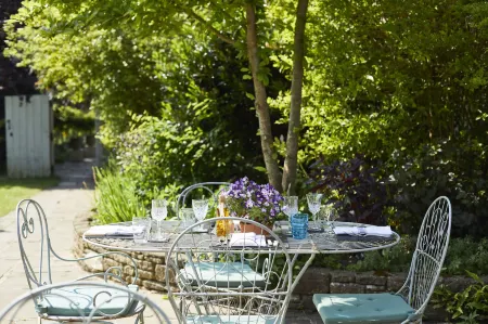 Pear Tree Inn Whitley Отели в г. Коршам