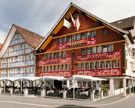 Romantik Hotel Säntis Hotels in Appenzell