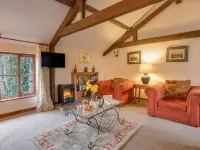 Churn House - Country Houses