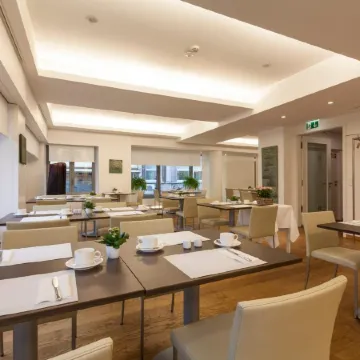 Hotel Simoncini Отели рядом с достопримечательностью «Гар»