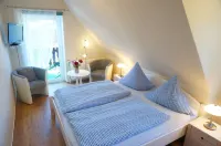 Pension Tüxen Hotels in Arnis