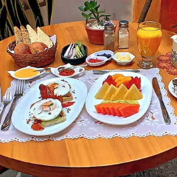 Casa Montalvo Bed & Breakfast