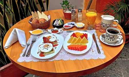 Casa Montalvo Bed & Breakfast