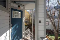 Style & Location! Steps to Gondola, Main Street, River 1 Bedroom Condo by RedAwning - balcony