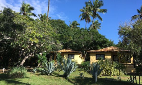 Pousada Araçás Village