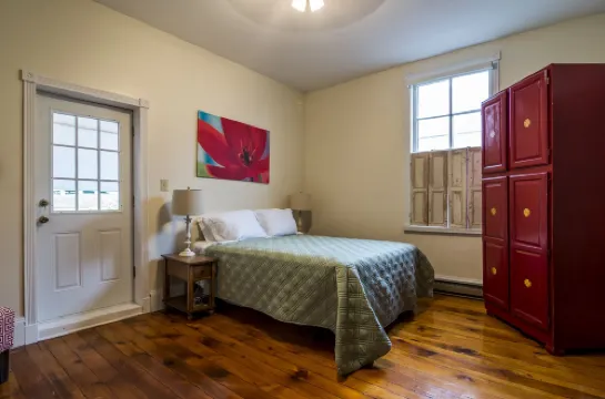 Allegheny Trail House