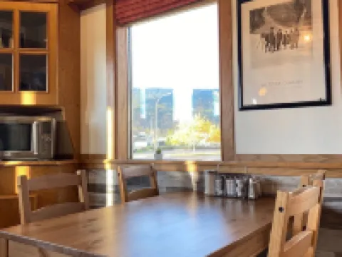 Stork Nest Inn Hotels in Smithers