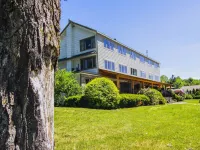 Winwood Condominiums by Windham Mountain Club Hotels in Windham