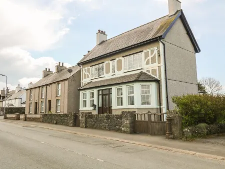 Minffordd Отели рядом с достопримечательностью «Llanfairpwllgwyngyll»