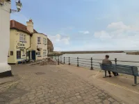 Grimes Nook Hotels in Staithes