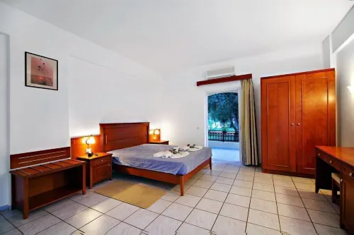 Vardis Olive Garden Hotels in Kavros