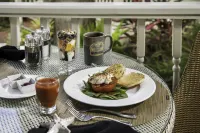 The Addison on Amelia - breakfast