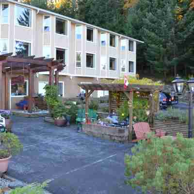 High Point Resort Hotel Exterior