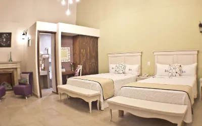 Casa Jose Maria Hotels near Walmart