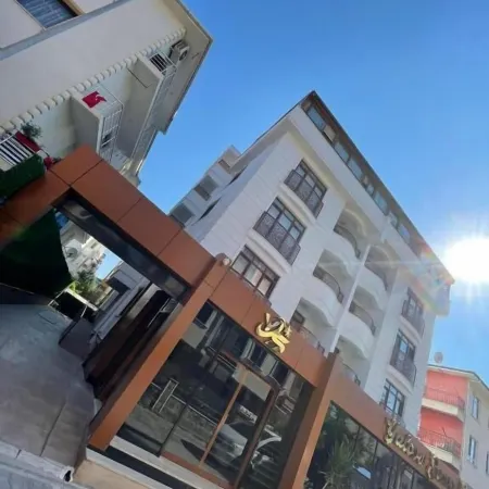 Yalova Sezon Hotel Отели рядом с достопримечательностью «Ярмарка в Ялова»