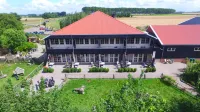 Crea-Trends Vacations Hotels in Sluis
