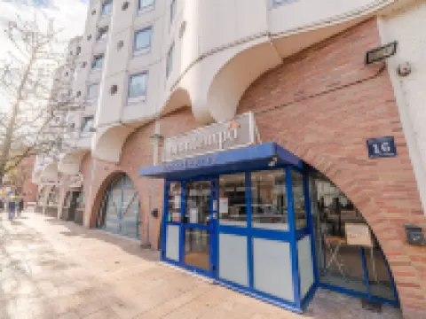 Montempô Apparthôtel Evry Hotéis em Evry