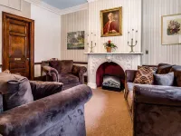 فندق ليو هاوس Hotels near إيرفينغ بلازا