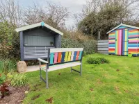 Daisy Cottage Hotels near Healeys Cornish Cyder Farm