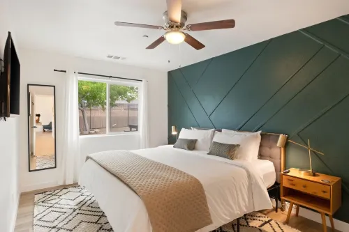 Alana House - Pool, Hot Tub, BBQ, Fire Pit + Walk to Hikes! 4 Bedroom Home by RedAwning Hotels in Joshua Tree