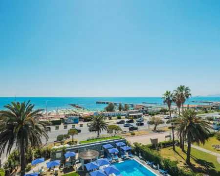 ホテル エクセルシオール マッサのホテル