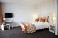 Hotel Restaurant Lunia Hotels in De Bult
