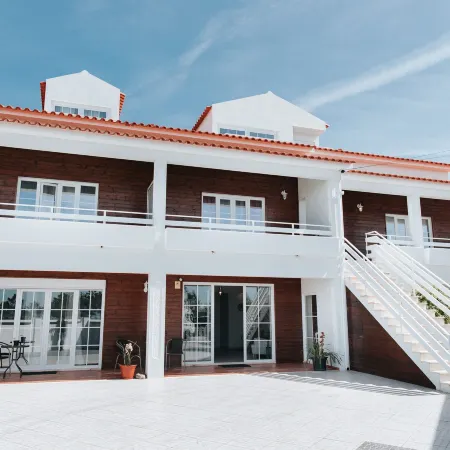 O House Ericeira Hills