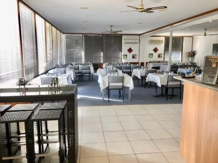 Byer Fountain Motor Inn