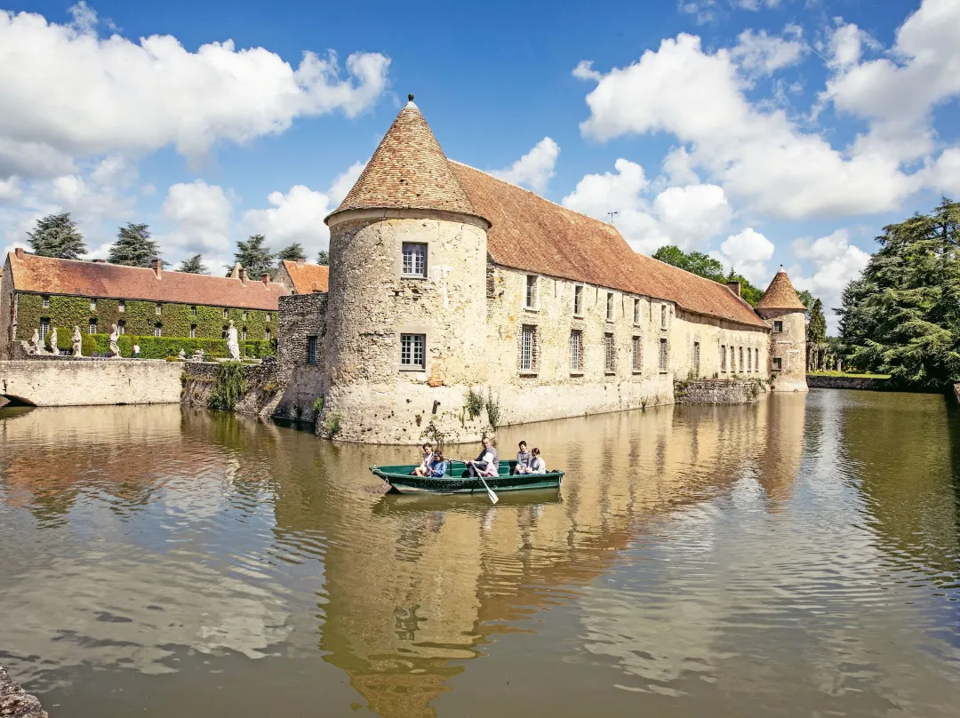 Château De Villiers Le Mahieu - Les Maisons De Campagne - Yvelines