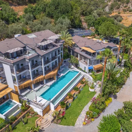 Morina Deluxe Hotel