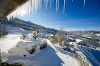 Logis Hotel les Playes Hotels in Gresse-en-Vercors