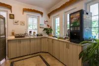 Calypso Cozy Suites - Hot Springs