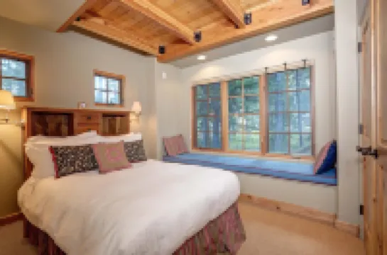 38a คาวบอยเฮฟเวน บ้าน 4 ห้องนอน โดย มูนไลท์เบซินลอดจิง