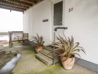 Sandy Toes Hotels in Rhosneigr