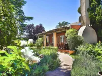 Accommodation at Vans No Loadshedding Hotels in Centurion