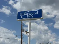 Briarwood Inn - Motels