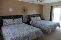 Clifty Cove Motel - balcony