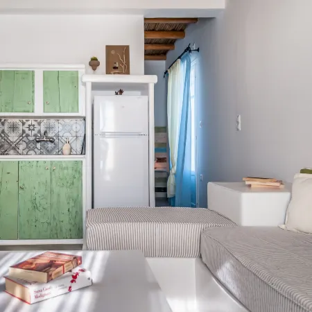 Faros Apartments