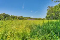 Secluded Ellsworth Apartment - Hiking Nearby! - 3-Star