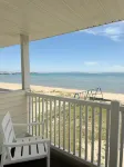 Beachcomber of Mackinaw