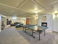 Cozy Abode ~ 3 Mi to Indiana Dunes Nat'l Park Hotels in Chesterton