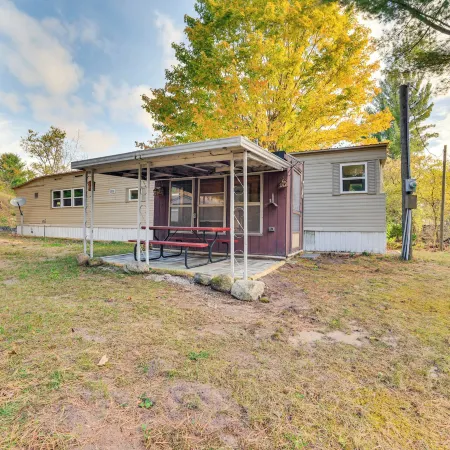 13 Mi to Nubs Nob: Pet-friendly Retreat